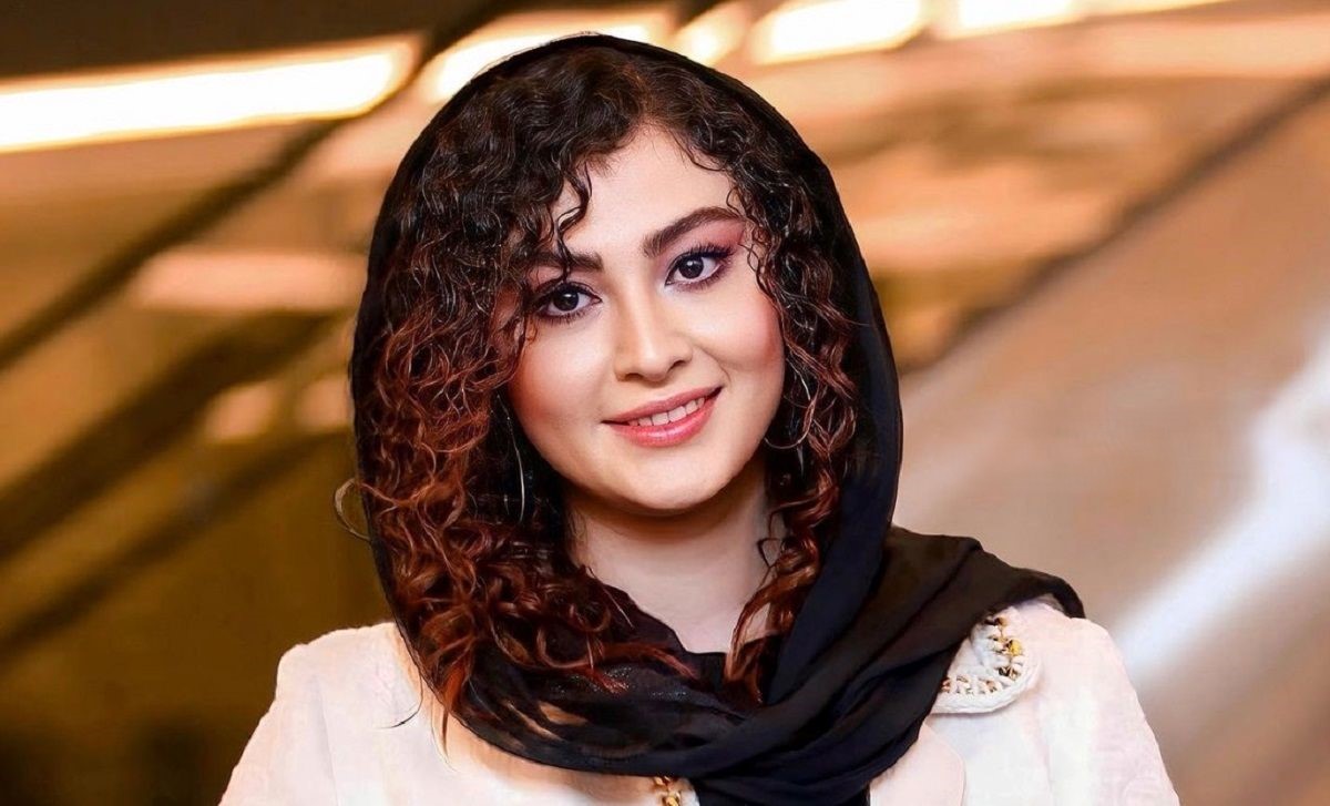 مریم مومن (1)