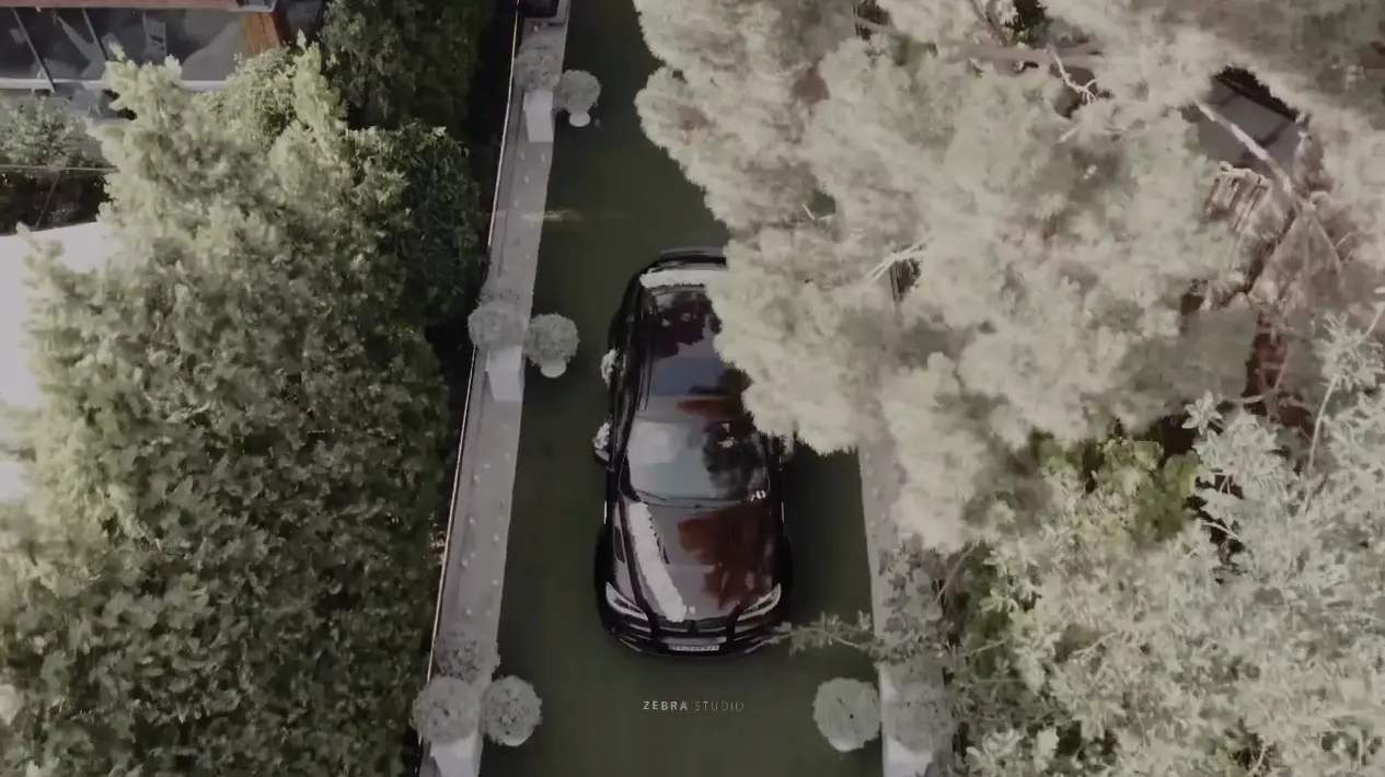  محمدرضا گلزار و آیسان آقاخانی