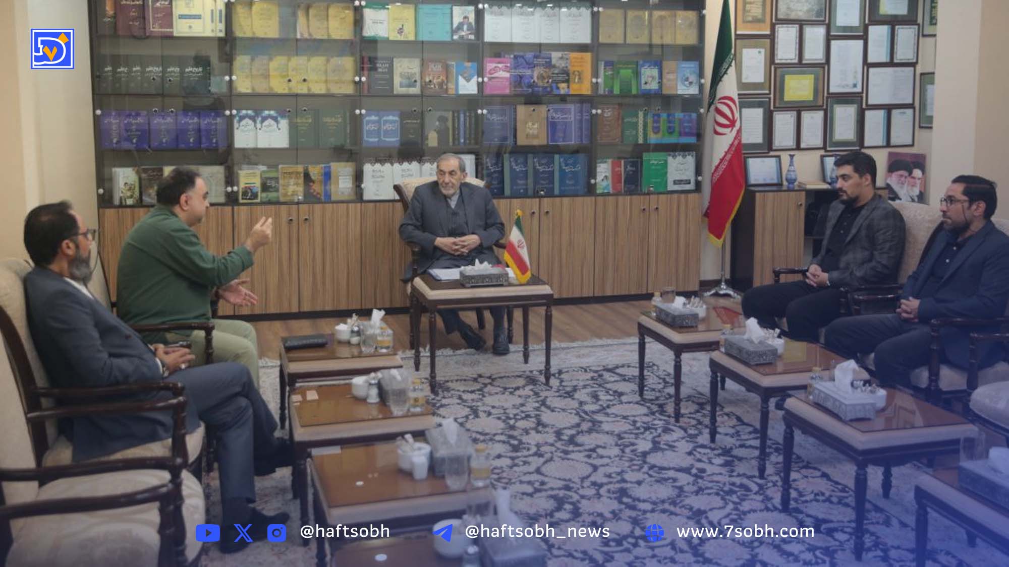 دیدار دبیر و مدیران جشنواره لوتوس با علی‌اکبر ولایتی