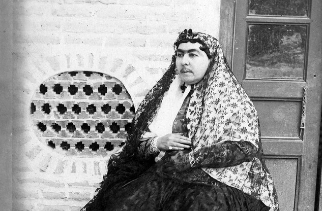 شمس الدوله، زن ناصرالدین شاه