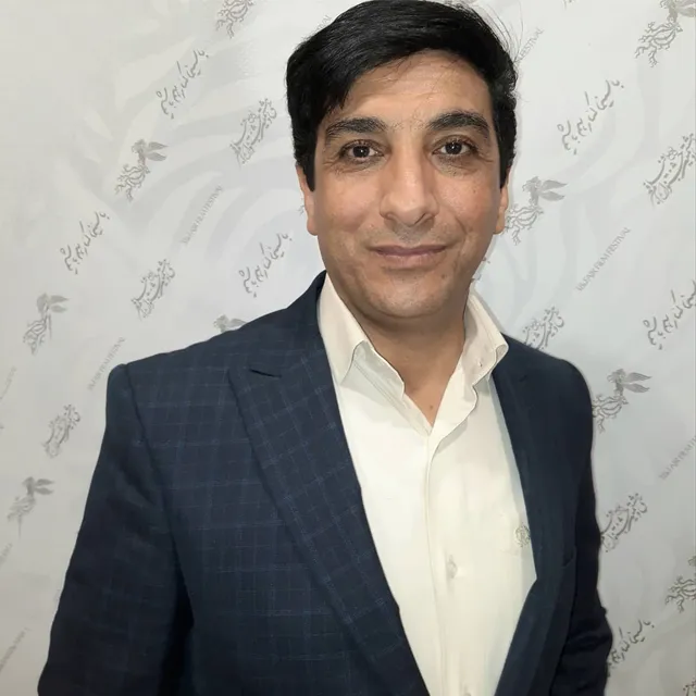 افشین طایی