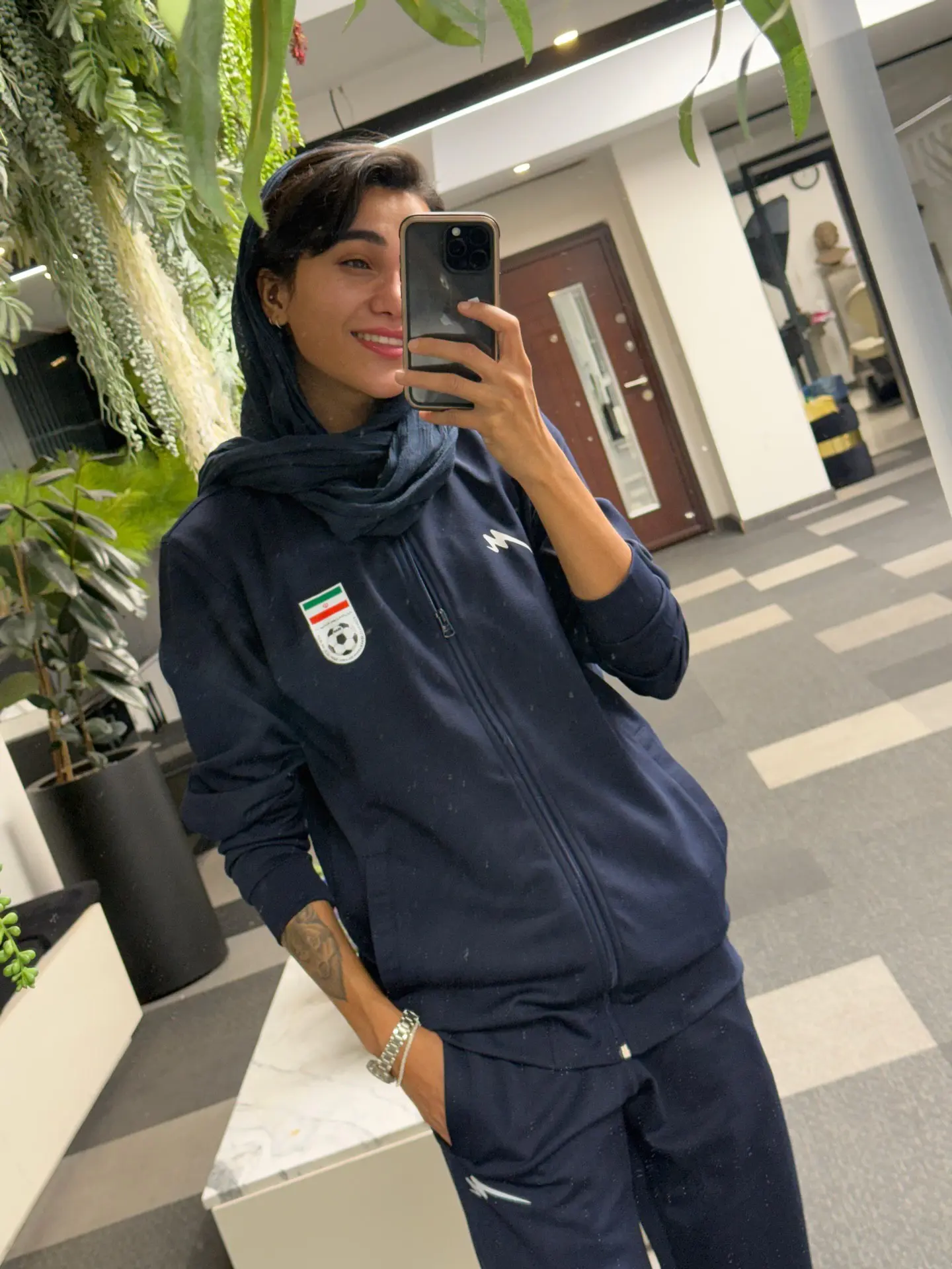 photo_2025-12-04_17-12-08