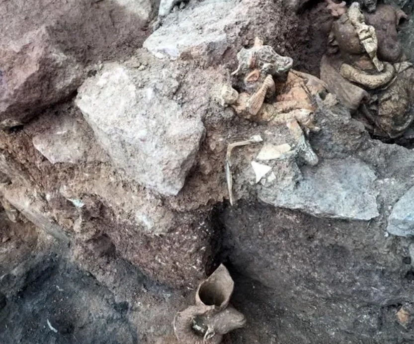 مجسمه 2