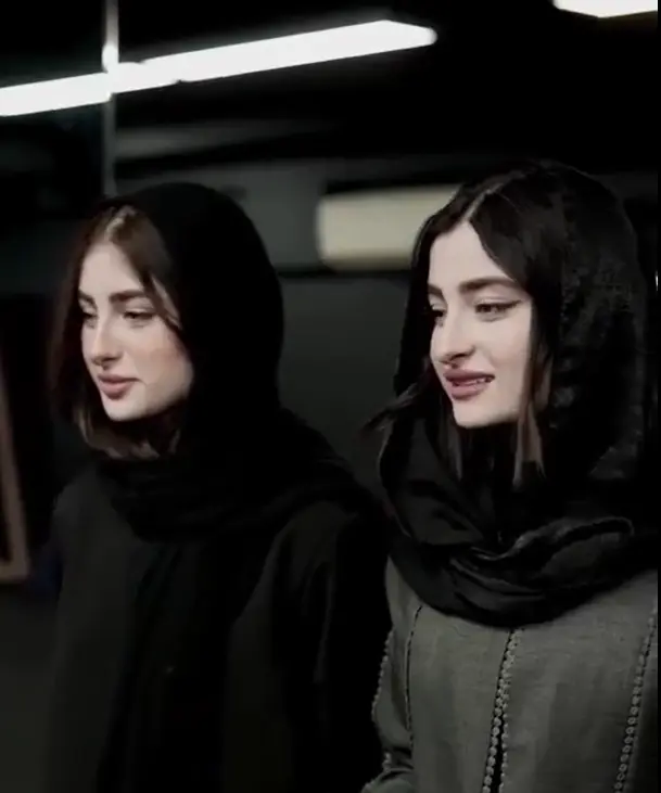  سارا و نیکا فرقانی