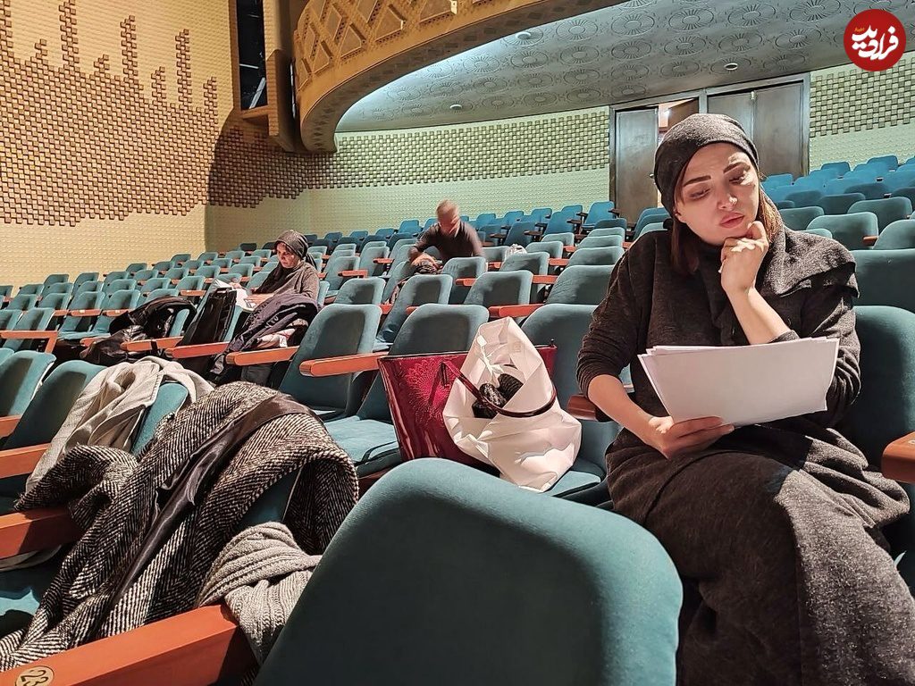 بهنوش طباطبایی و بهاره رهنما (1)