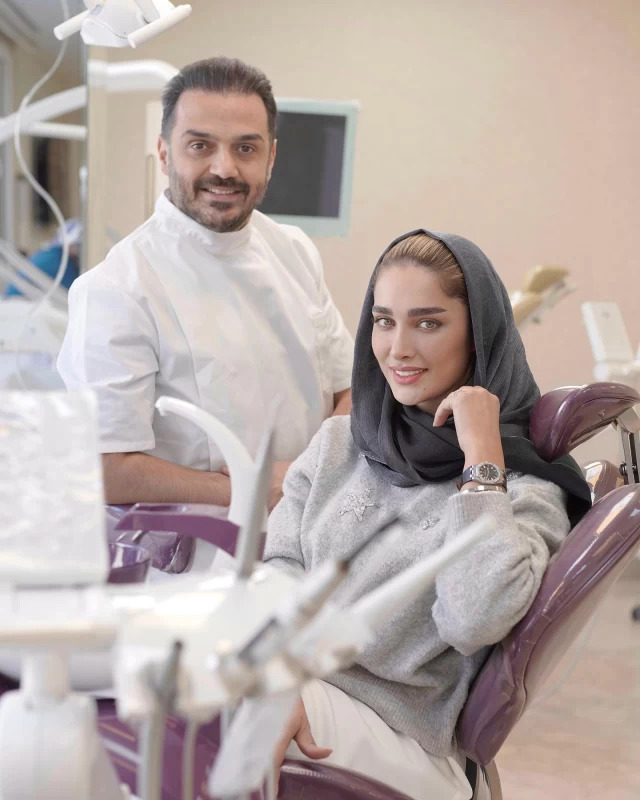آناشیدحسینی