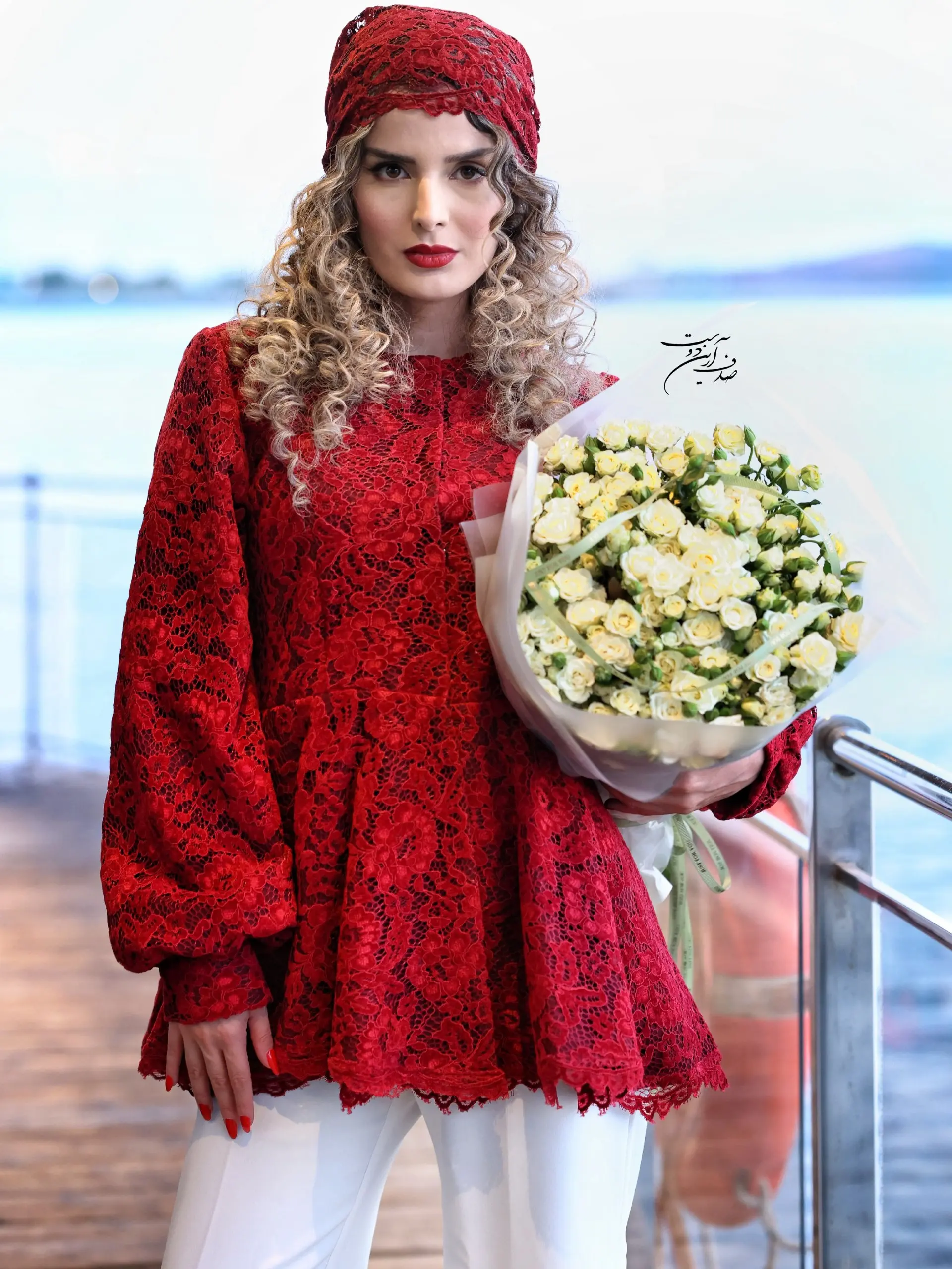 غزاله اکرمی
