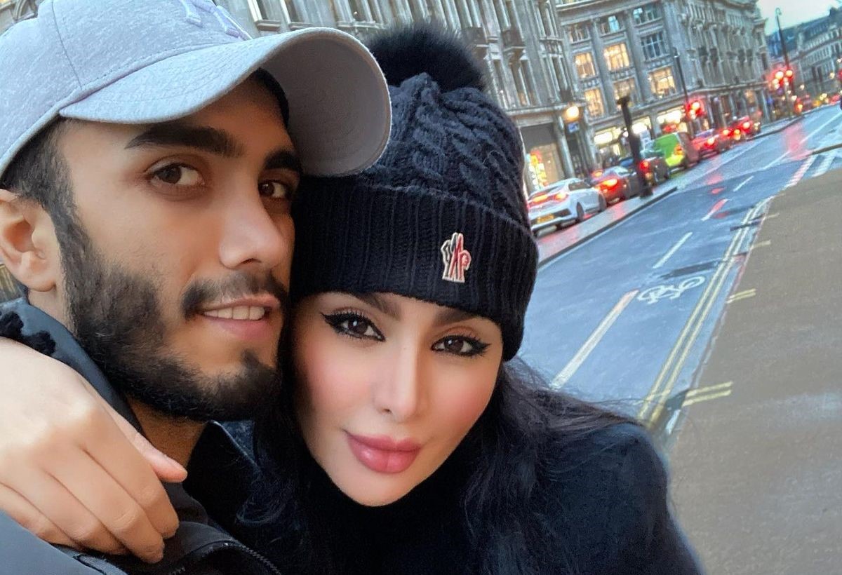 دنیا جهانبخت عکس