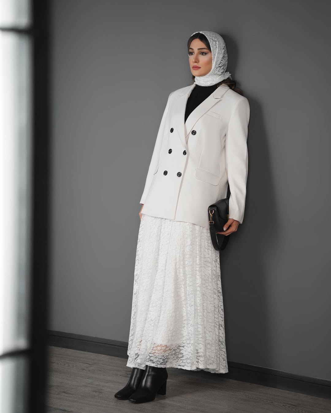 زارا نادری فر (1)