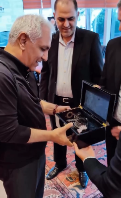 مهران مدیری