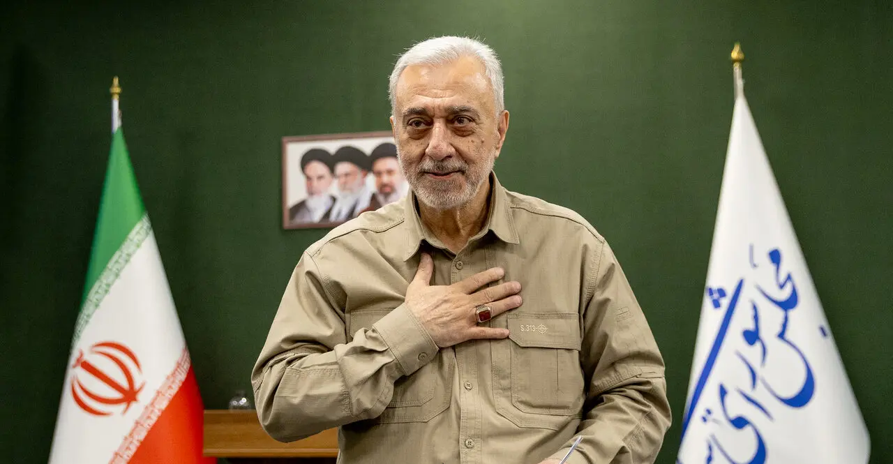 مهرداد اخلاقی copy