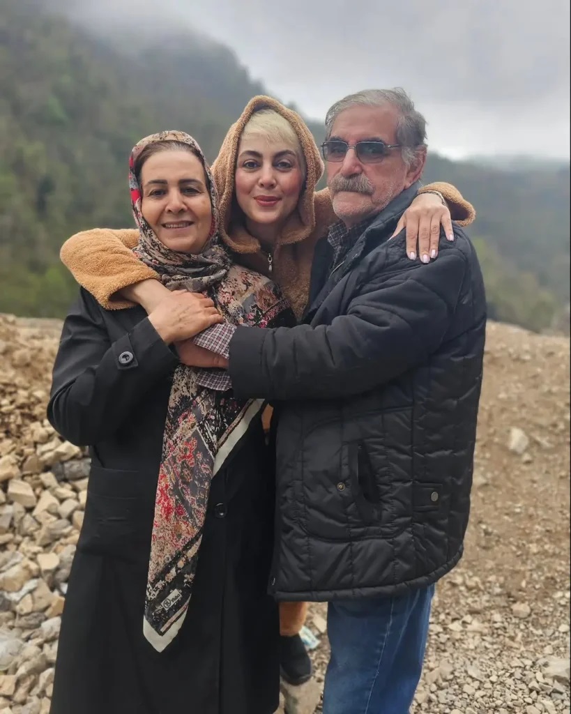 niloufar-shahidi-biography-15-819x1024