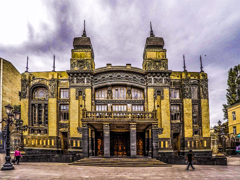 Azərbaycan-Dovlət-Akademik-Opera-və-Balet-Teatri