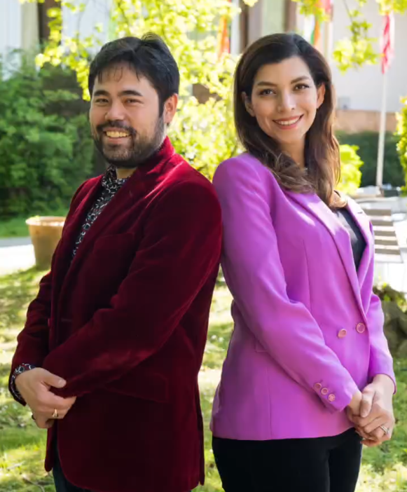 یک (1)