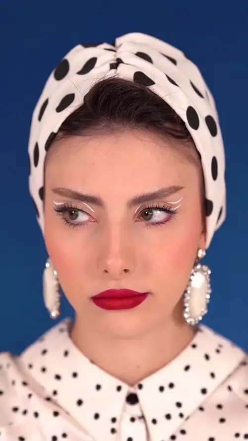 گیسو دیبا