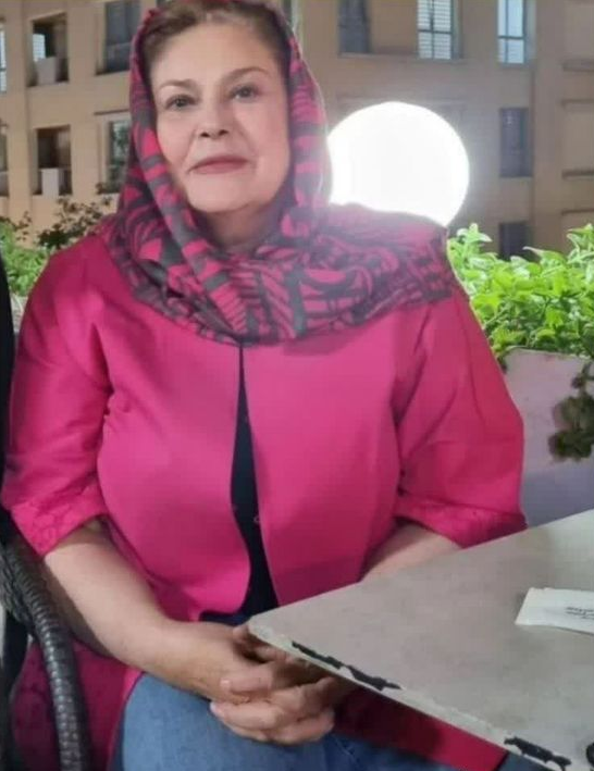 مهرانه مهین ترابی (2)