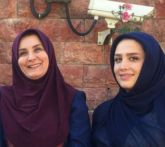 خاله سارا رنگین کمان