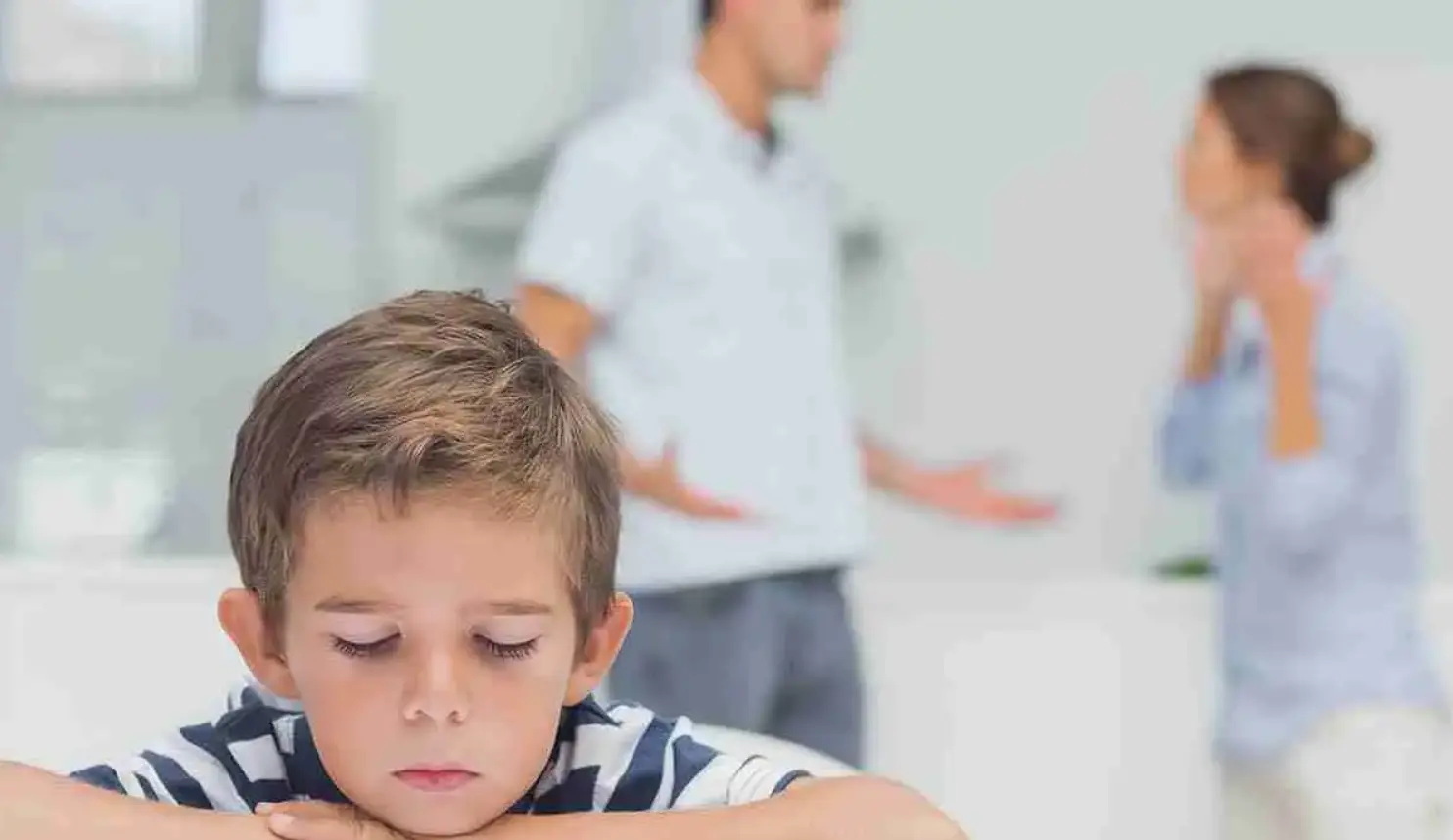 دعوای پدر و مادر