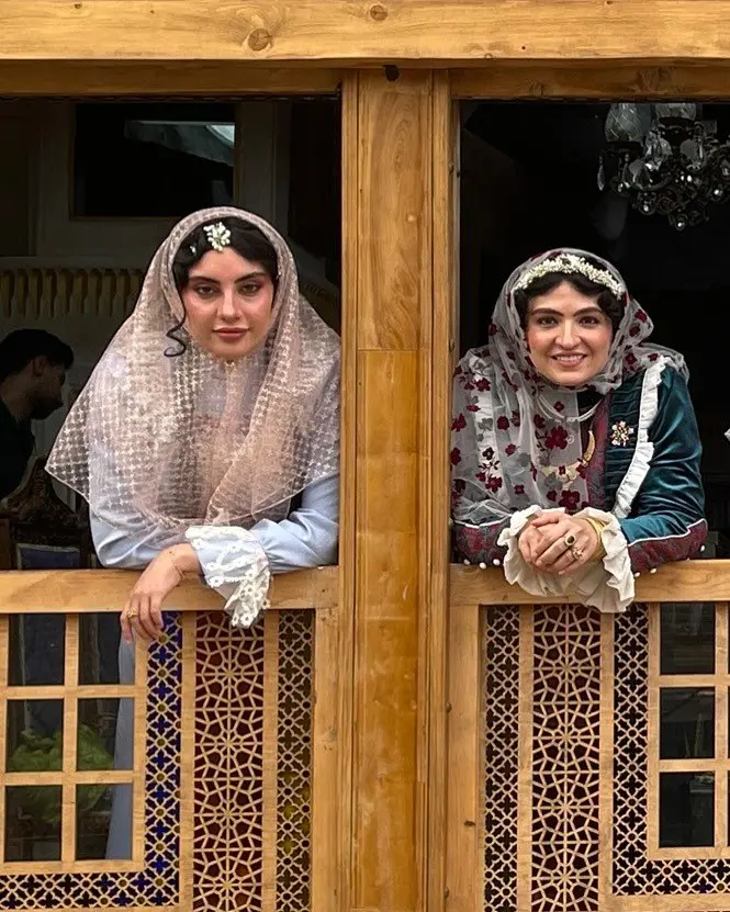 پست گلاره عباسی برای سریال بامداد خمار