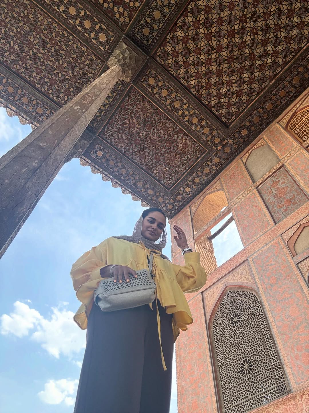 نجمه (2)