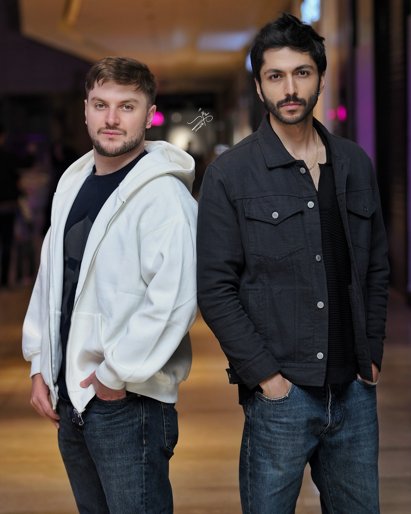 photo_2025-11-08_22-11-28