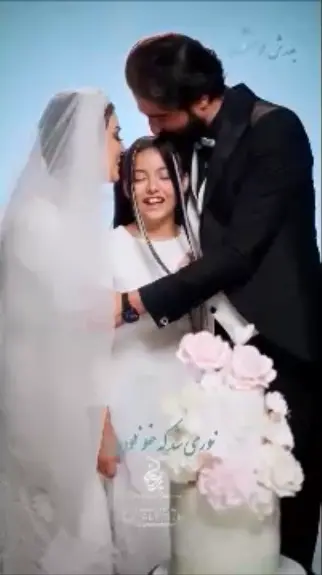 نیلوفر شهیدی (1)