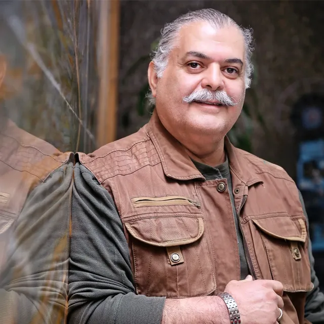 فرهاد بشارتی