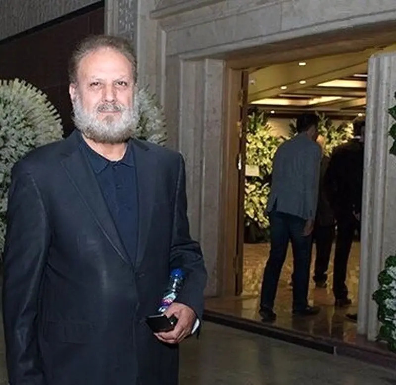 آلبوم عکس تلخ مراسم ختم پدر لاله و ستاره اسکندری