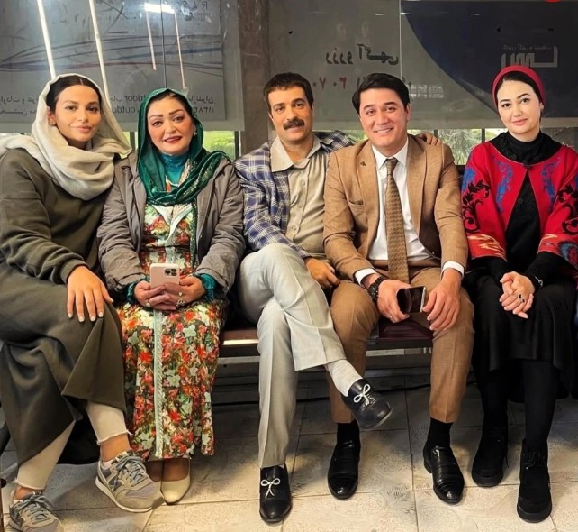 ارسطو و بازیگران تاجیک