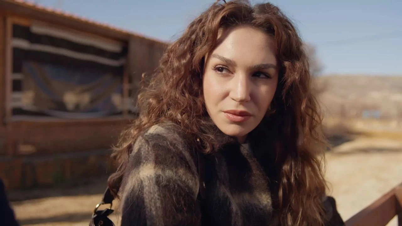 سحرا ساس (Sahra Şaş)
