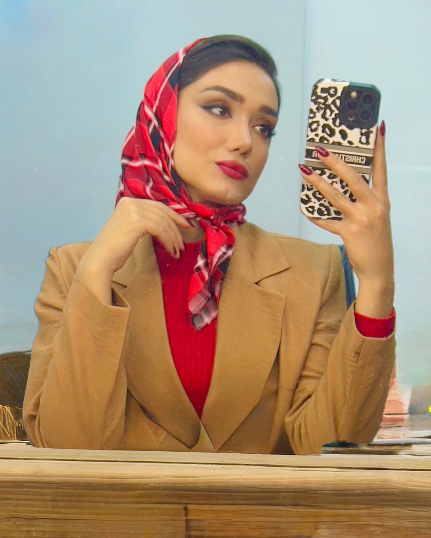 photo_2025-11-04_23-38-33