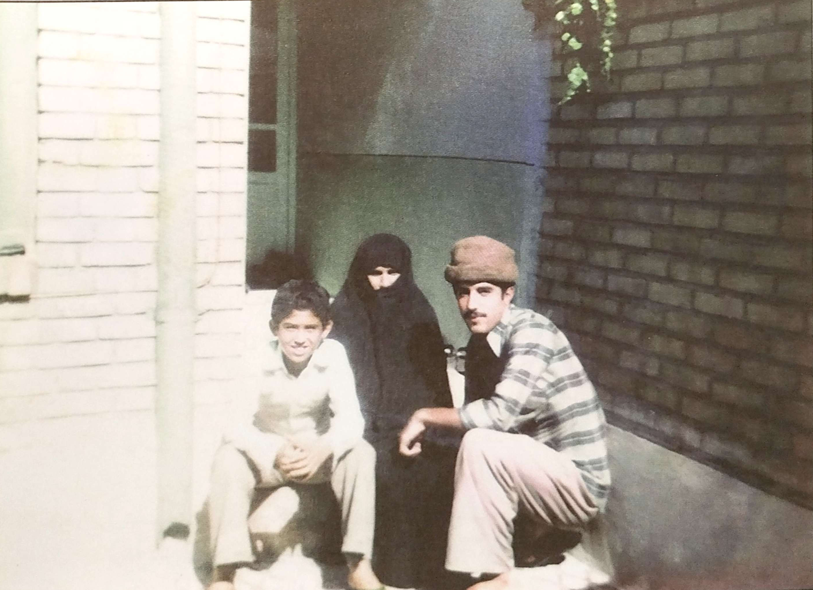 هادی (2)