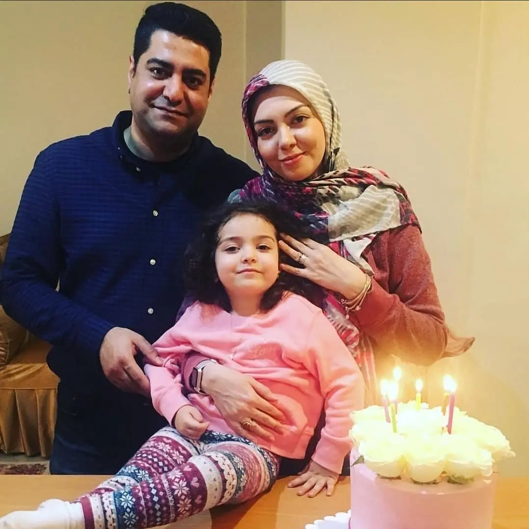 آزاده نامداری و دخترش