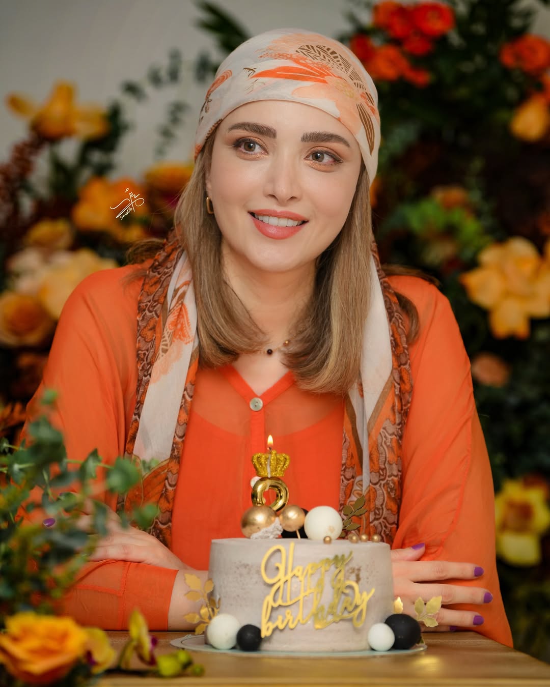 تولد بهنوش طباطبایی (4)