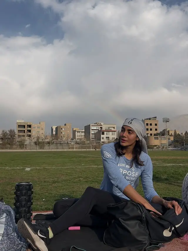 photo_2025-11-19_00-40-46