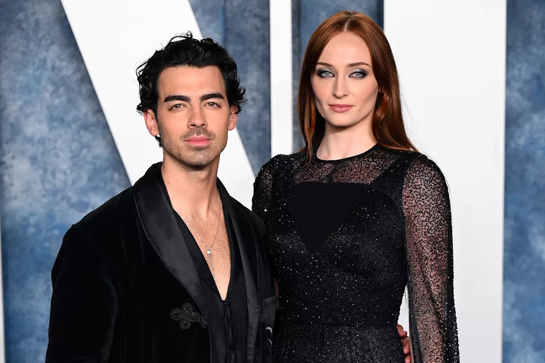 joe-jonas-sophie-turner-090523-1-758f2d9c5aad4a55866dc9a4f9784ce8