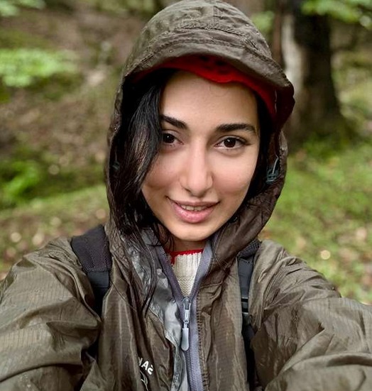 بیوگرافی زهرا سزاوار آرزو سریال نسخه آزمایشی