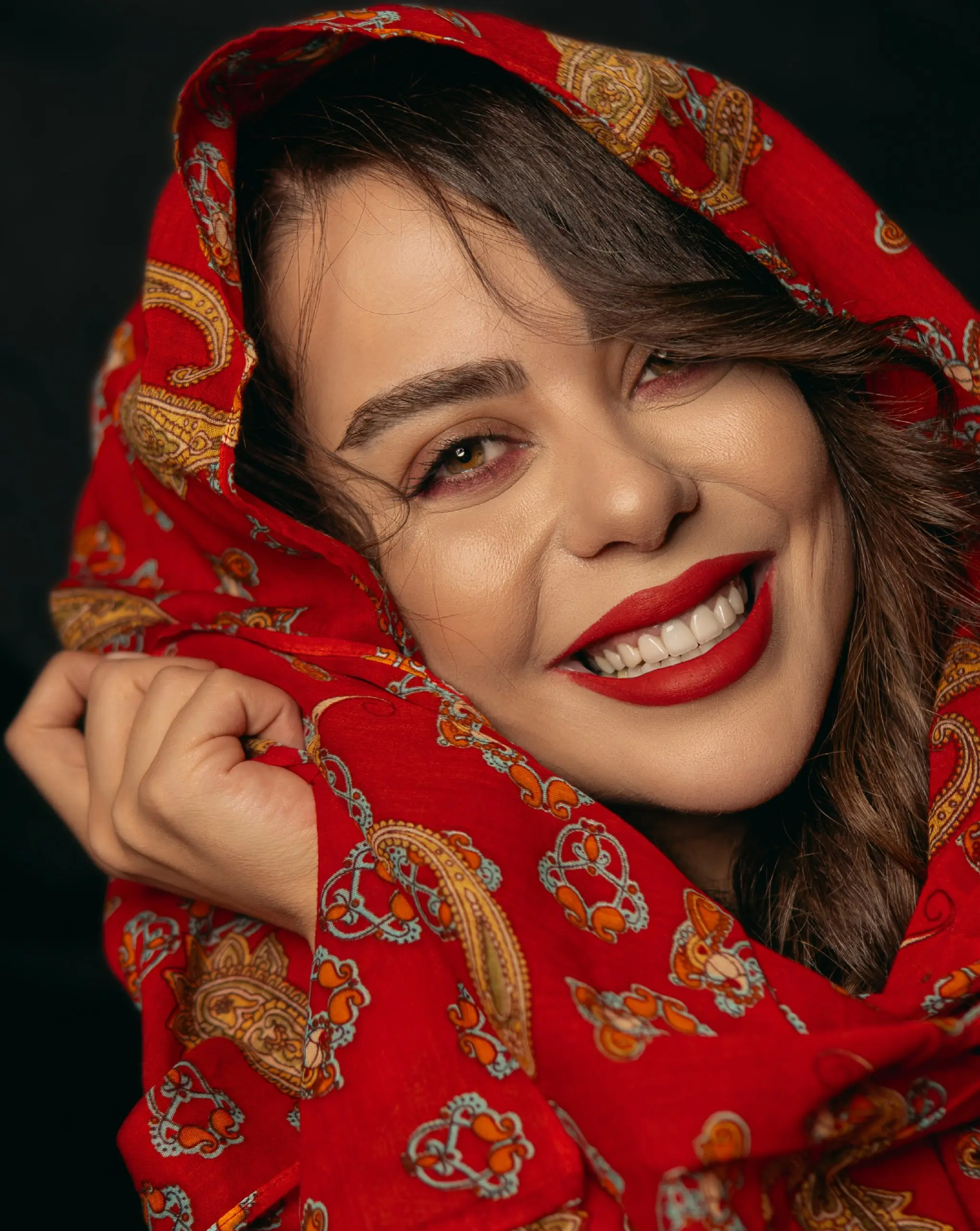 الهام اخوان