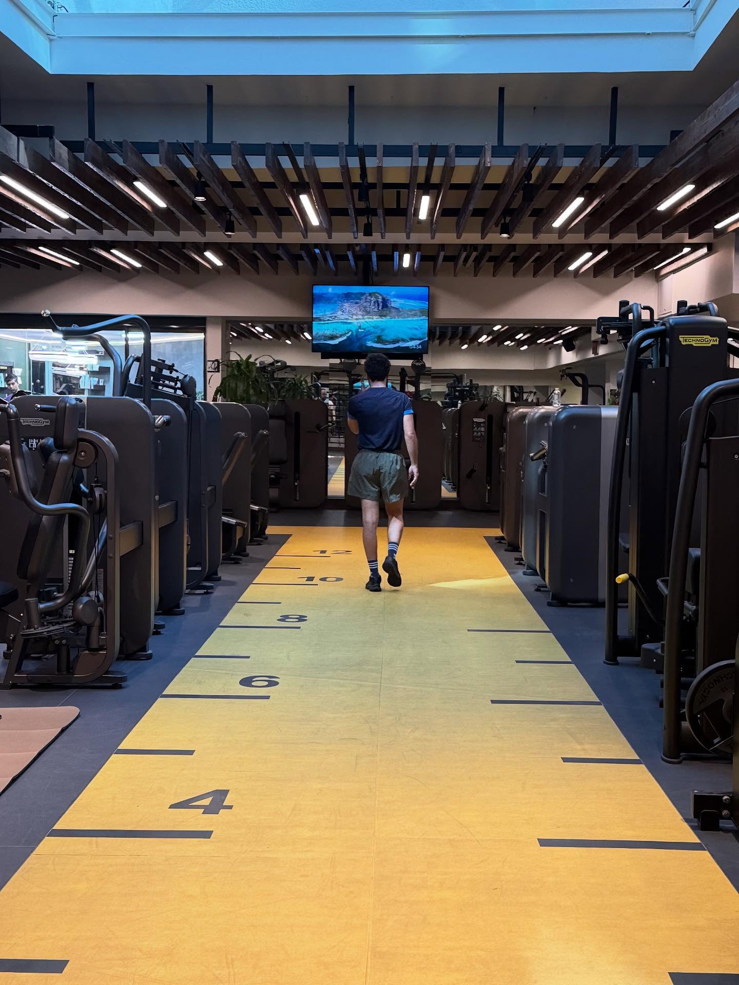 photo_2025-10-28_23-07-13