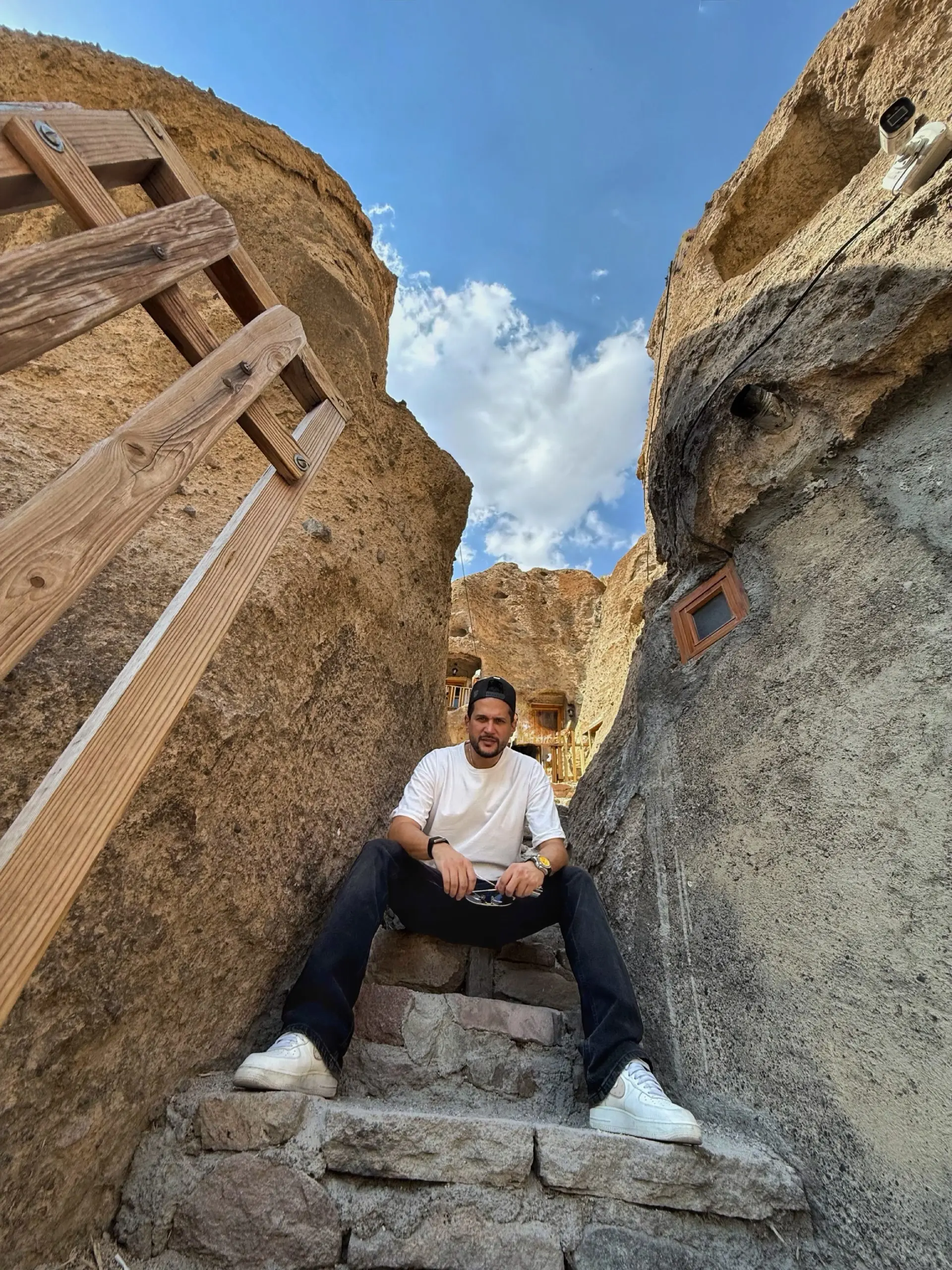 سیاوش خیرابی