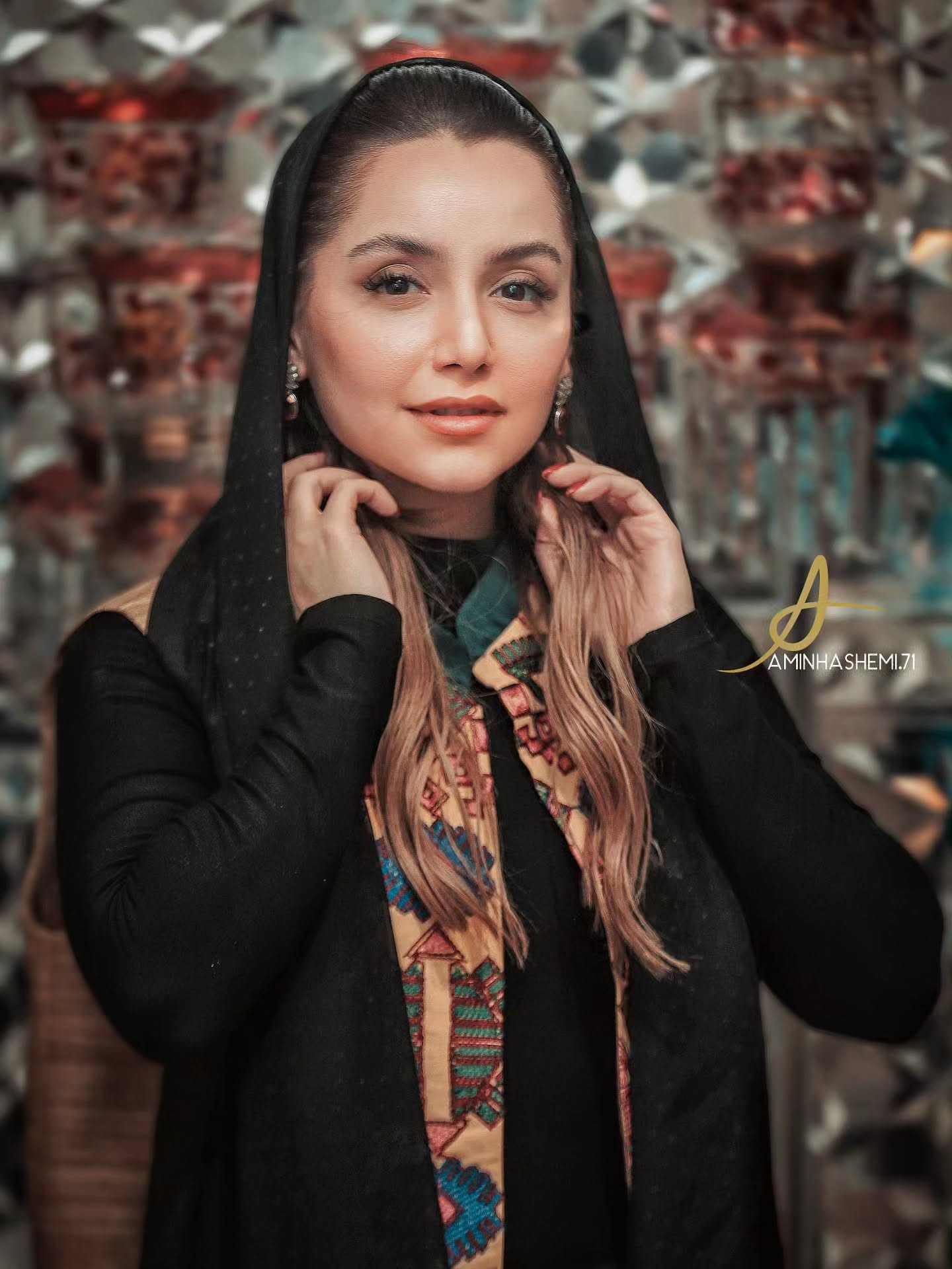 نازنین بیاتی