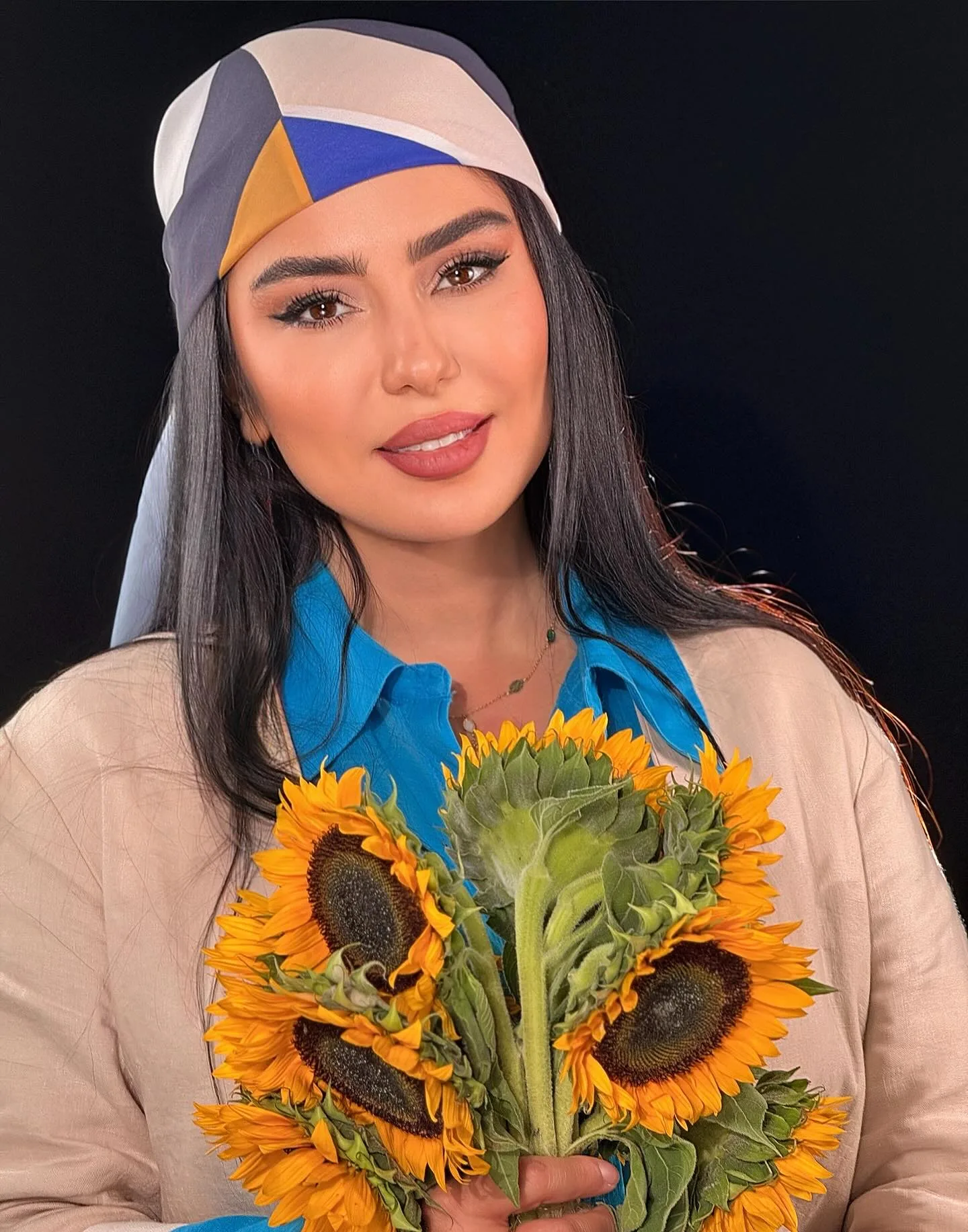 بیوگرافی بازیگر نقش طاووس در بامداد خمار + تصاویر شخصی