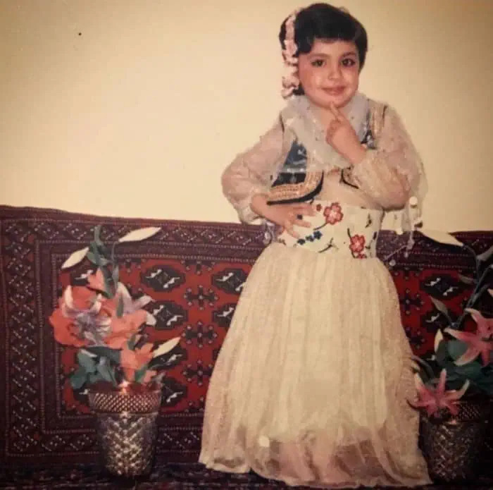 مه لقا باقری