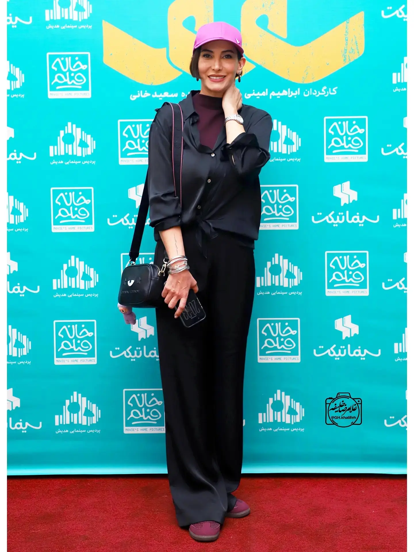 فریبا نادری