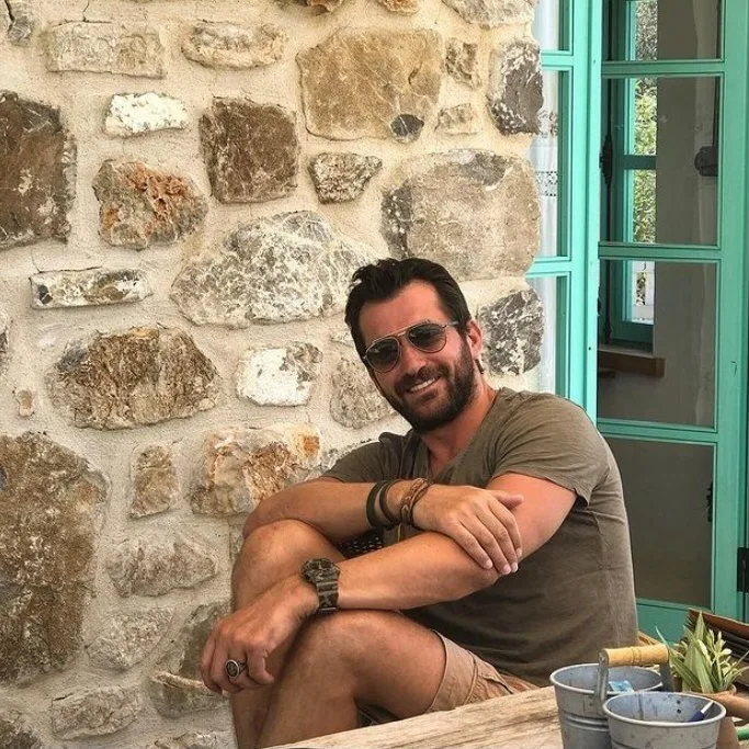بورچ کومبتلیاوغلو (Burç Kümbetlioğlu)