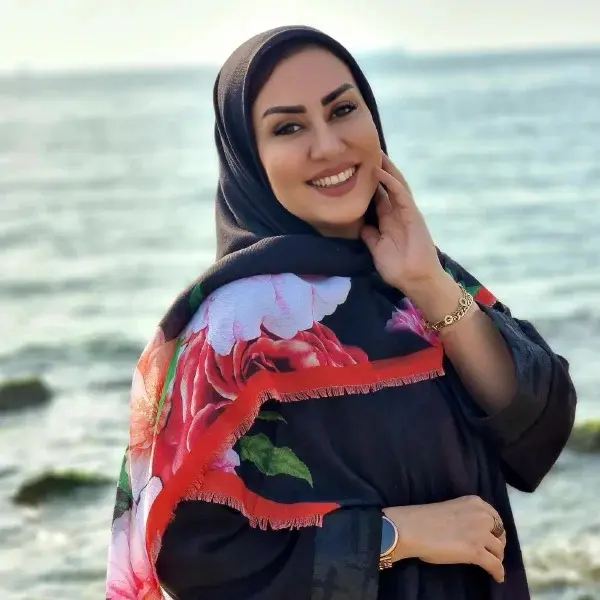 مریم وطن پور