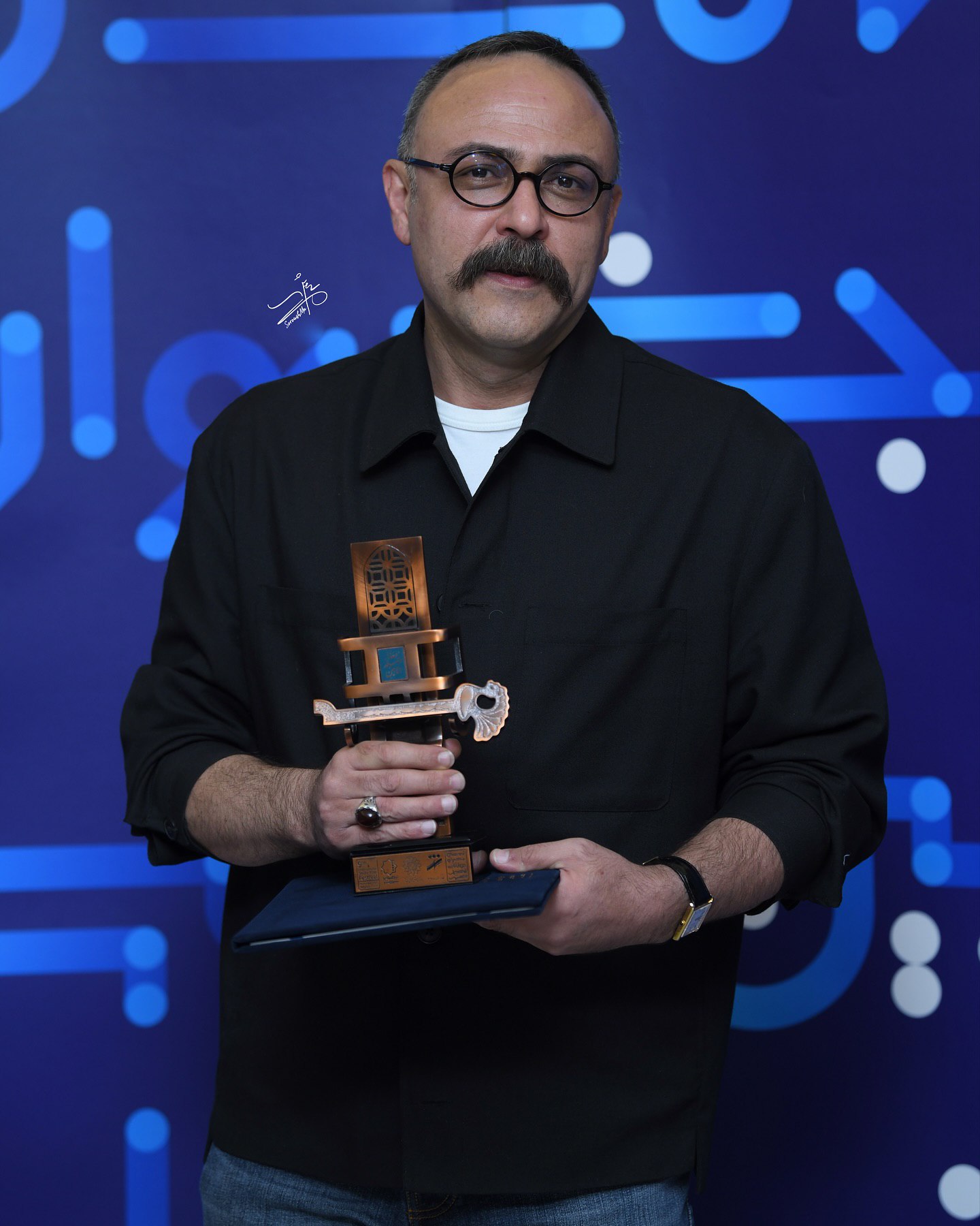 photo_2025-11-14_12-25-50