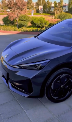 مهران مدیری