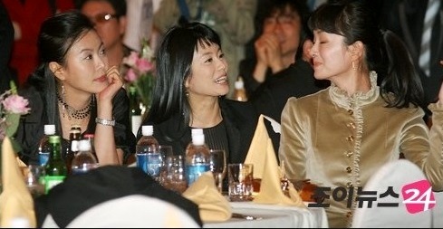 iamqueenjunghwasooae_1757054000_3714760653828572685_58774132196