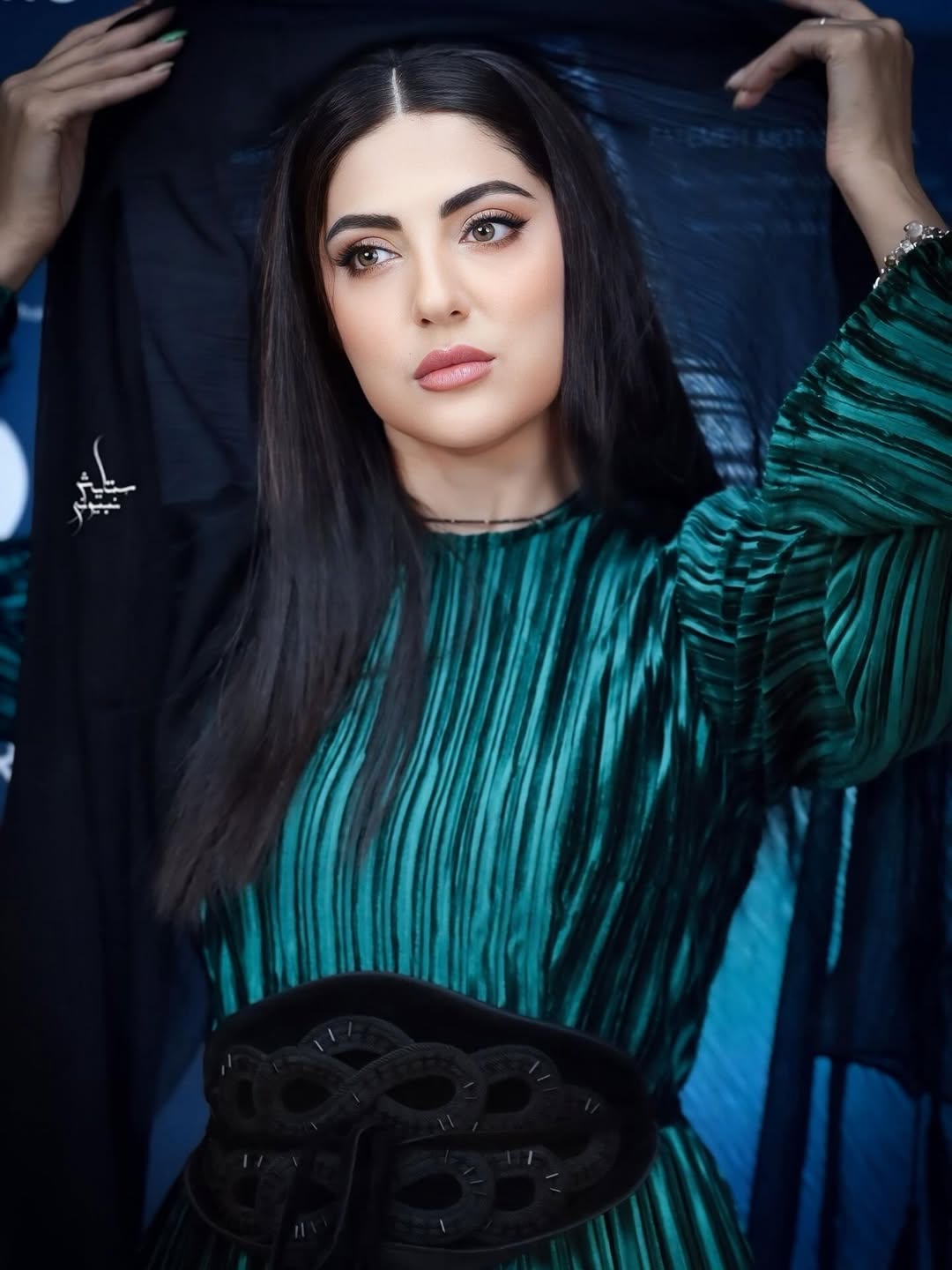 هلیا (1)